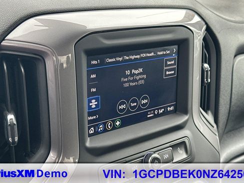 Used 2022 Chevrolet Silverado 1500 Custom image 25