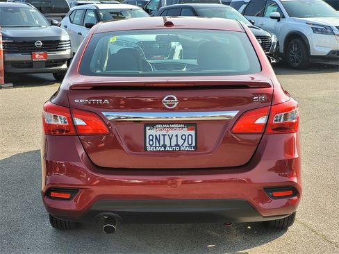 Used 2019 Nissan Sentra SR w/ Exterior Package image 6