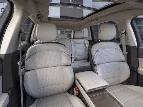New 2026 Lincoln Nautilus Black Label AWD/4WD image 10