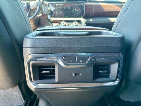 Used 2025 GMC Sierra 2500 Denali Ultimate AWD/4WD image 24