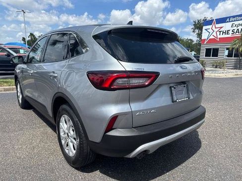 Certified 2024 Ford Escape Active FWD image 3