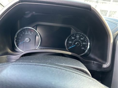 Used 2017 Ford F150 Lariat image 17