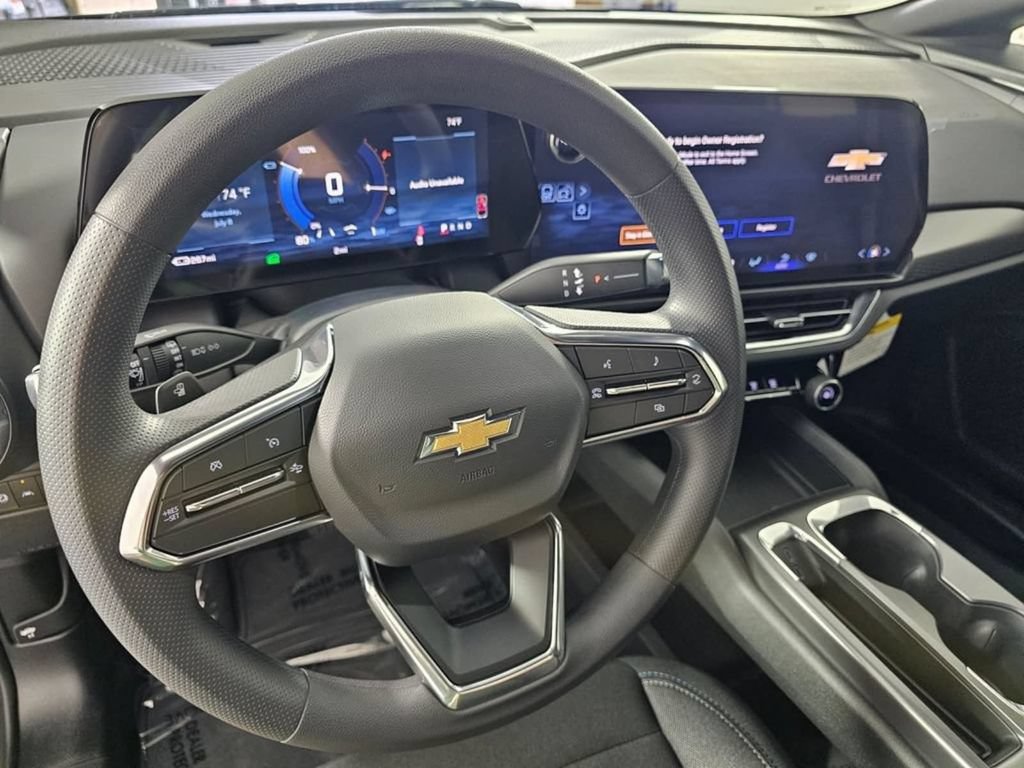 New 2026 Chevrolet Equinox EV LT FWD image 27