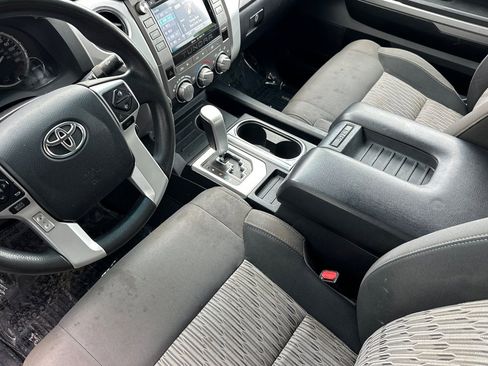 Used 2017 Toyota Tundra SR5 w/ TRD Off Road Package AWD/4WD image 7