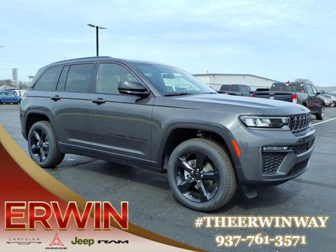 New 2026 Jeep Grand Cherokee Limited w/ Limited Altitude Package AWD/4WD image 1