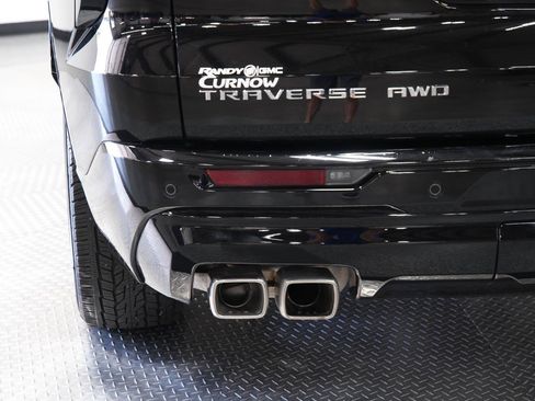 Used 2026 Chevrolet Traverse High Country w/ LPO, Floor Liner Package AWD/4WD image 27