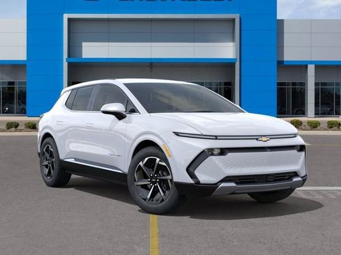 New 2025 Chevrolet Equinox EV LT FWD image 7