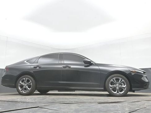 Used 2024 Honda Accord EX-L image 35