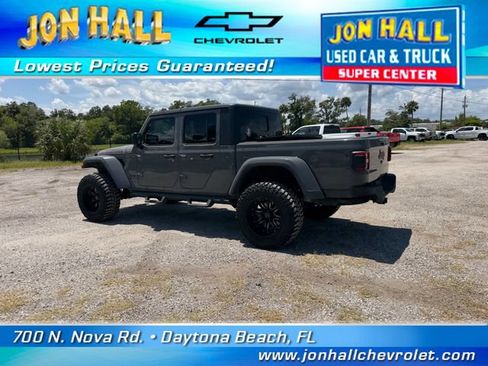 Used 2021 Jeep Gladiator Rubicon AWD/4WD image 6