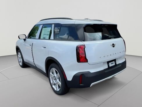 Certified 2025 MINI Cooper Countryman S AWD/4WD image 7