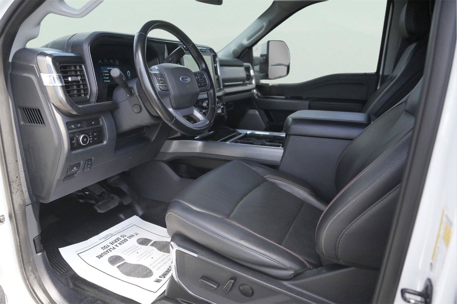 Used 2023 Ford F450 Lariat w/ Camper Package AWD/4WD image 8