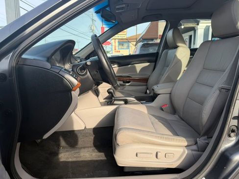 Used 2011 Honda Accord EX-L image 9