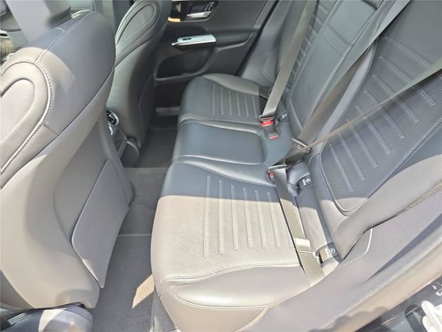 New 2026 Mercedes-Benz GLC 300 4MATIC image 15