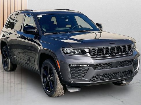 New 2026 Jeep Grand Cherokee Limited w/ Limited Altitude Package AWD/4WD image 2