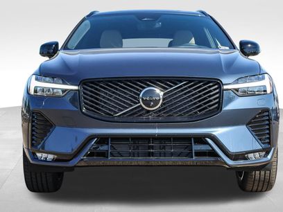 New 2026 Volvo XC60 B5 Plus w/ Climate Package