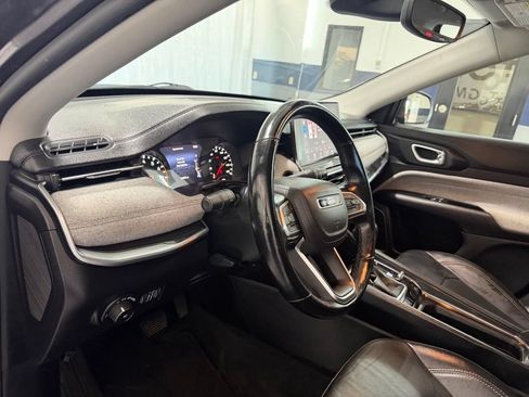 Used 2022 Jeep Compass Latitude AWD/4WD image 14
