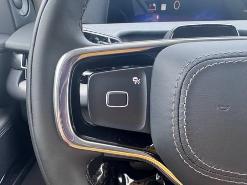New 2027 Lincoln Navigator Premiere AWD/4WD image 8