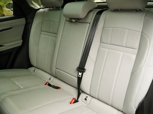 Used 2022 Land Rover Range Rover Evoque SE image 33