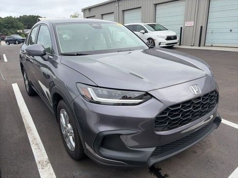 Used 2023 Honda HR-V LX image 8