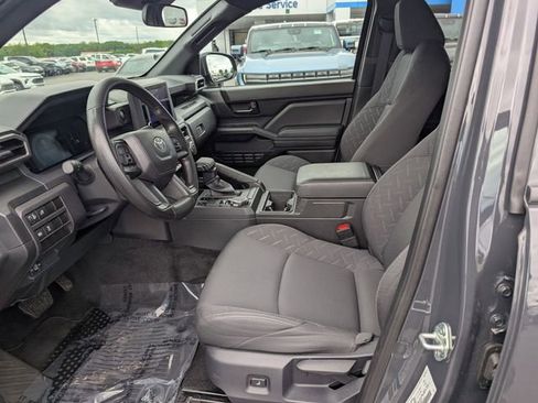 Used 2024 Toyota Tacoma SR AWD/4WD image 14