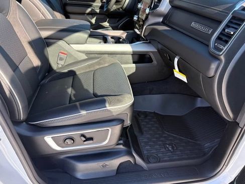 New 2026 RAM 1500 Laramie w/ Night Edition AWD/4WD image 38