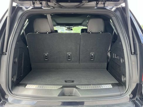 Used 2023 Chevrolet Tahoe RST w/ Luxury Package RWD image 11