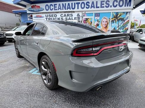 Used 2019 Dodge Charger GT image 11