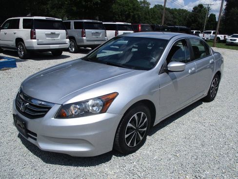 Used 2012 Honda Accord LX image 1