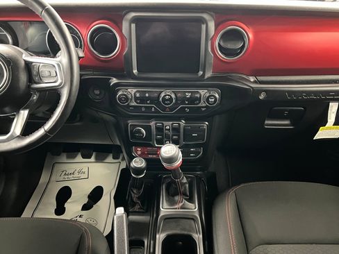 Used 2022 Jeep Wrangler Unlimited Rubicon w/ LED Lighting Group image 15