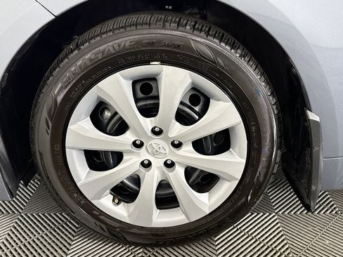 Used 2024 Toyota Corolla LE FWD image 36