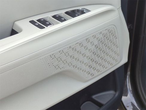 Certified 2026 Kia Carnival EX image 23