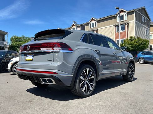 New 2025 Volkswagen Atlas Cross Sport SEL Premium R-Line image 8