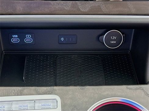 Certified 2025 Genesis GV80 2.5T Select image 19