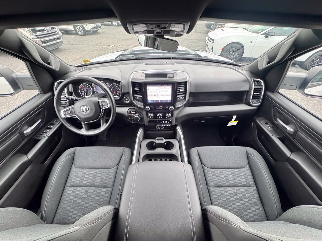 Used 2026 RAM 1500 Express AWD/4WD image 26
