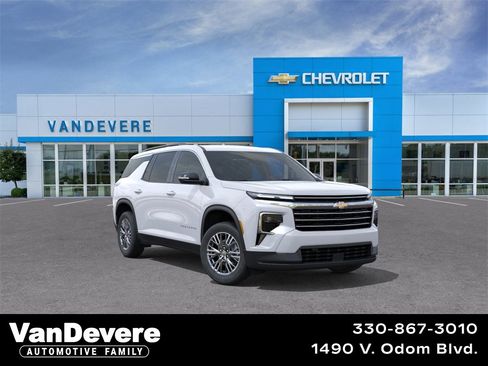 New 2026 Chevrolet Traverse LT w/ Driver Confidence Package image 1