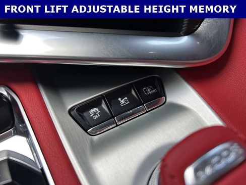 Used 2025 Chevrolet Corvette Z06 image 17