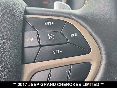 Used 2017 Jeep Grand Cherokee Limited w/ Luxury Group II AWD/4WD image 7