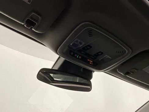 Used 2024 Chevrolet Malibu LT image 22