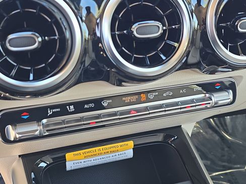 New 2026 Mercedes-Benz GLB 250 4MATIC image 22