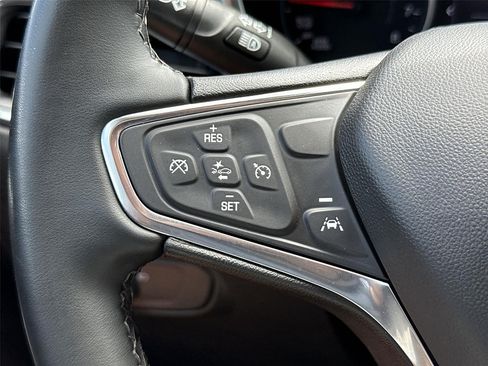 Used 2024 Chevrolet Equinox LT FWD image 33