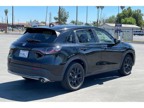 Certified 2023 Honda HR-V Sport image 6