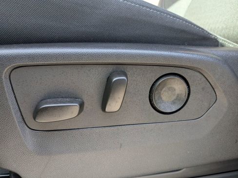 Certified 2025 Chevrolet Silverado 1500 Custom w/ Turbomax Blackout Package image 22