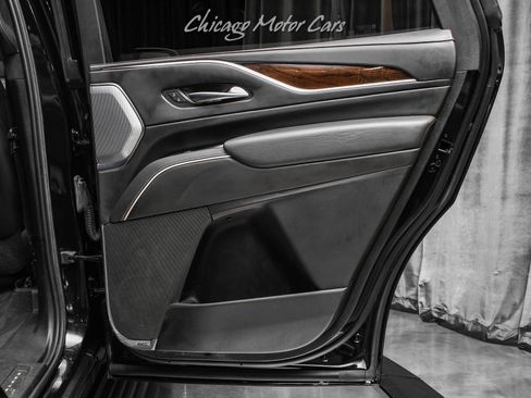 Used 2021 Cadillac Escalade Sport Platinum w/ LPO, ONYX Package AWD/4WD image 41