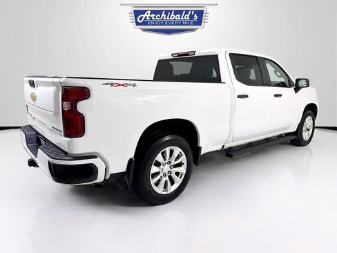Used 2023 Chevrolet Silverado 1500 Custom image 6