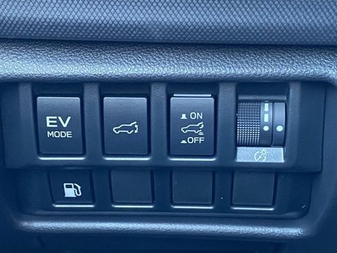 New 2025 Subaru Forester Touring image 14