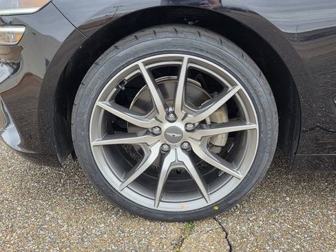 Used 2023 Genesis G70 2.0T image 30