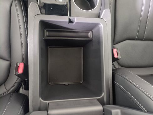 New 2026 Honda Pilot Touring image 26