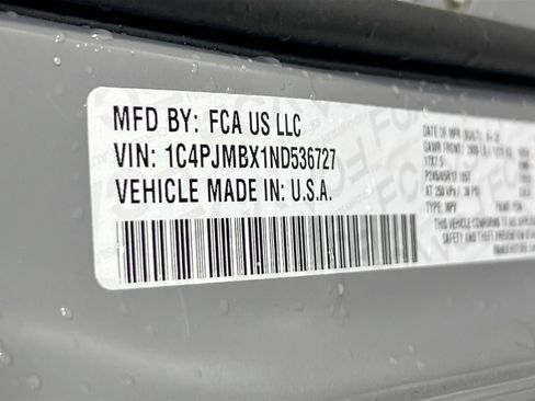 Used 2022 Jeep Cherokee Trailhawk image 30