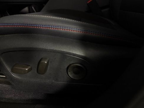 Used 2025 Chevrolet Equinox EV RS image 23