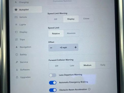 Used 2017 Tesla Model S 75 image 17